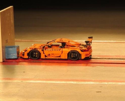 Lego Porsche im Crashtest
